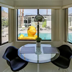Calla Lily ** Palm Springs